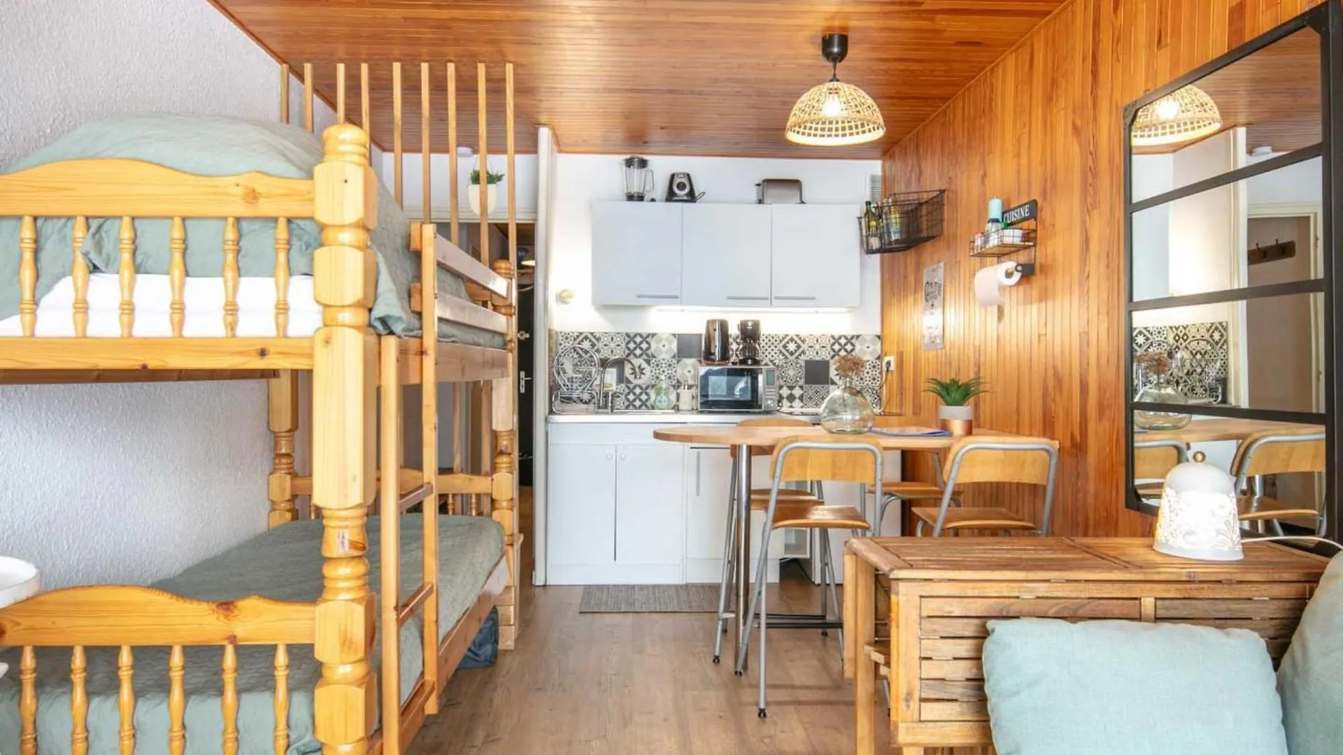 Apartment Studio Le Carina By Interhome Chamrousse
